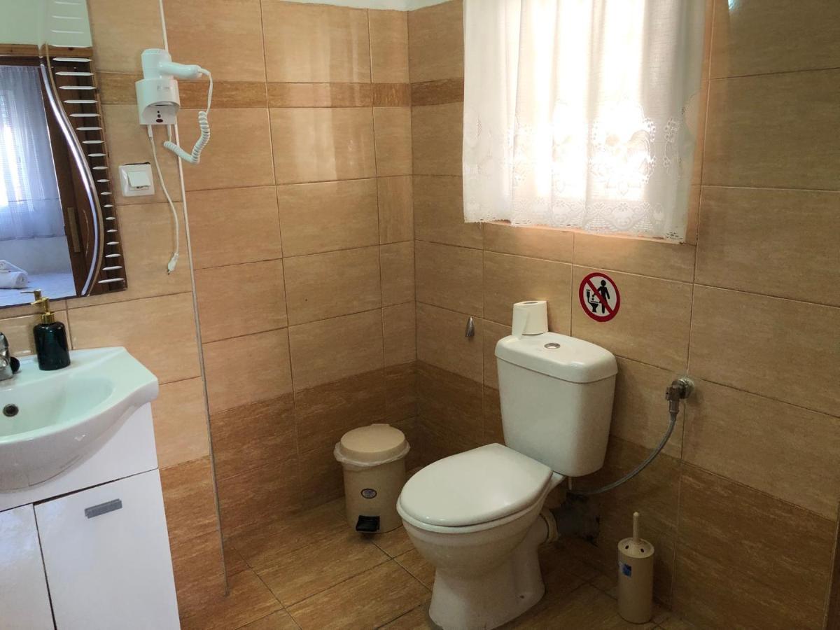סארטי Eudokia Rooms מראה חיצוני תמונה
