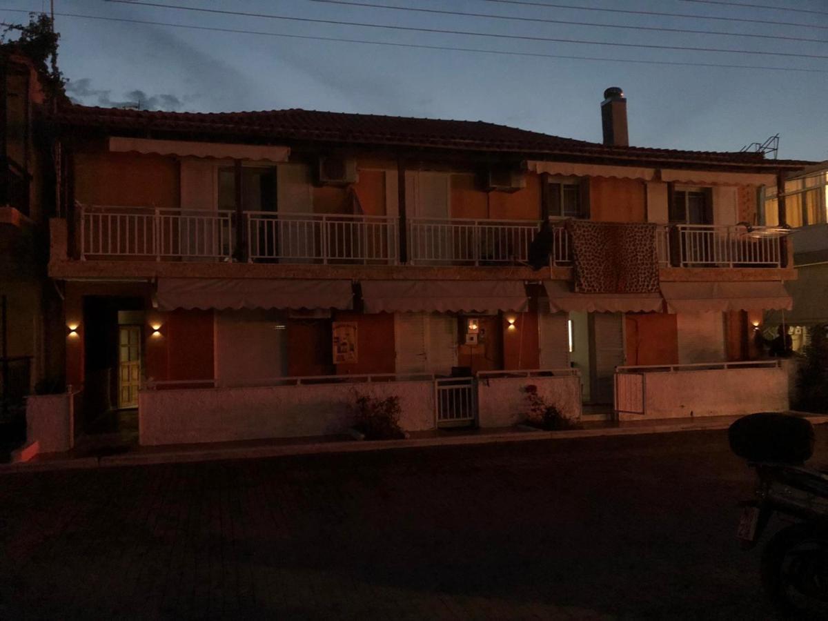סארטי Eudokia Rooms מראה חיצוני תמונה