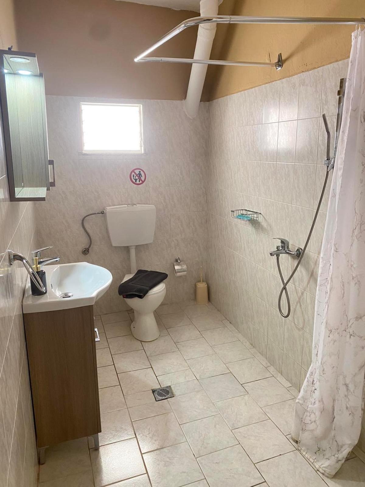 סארטי Eudokia Rooms מראה חיצוני תמונה