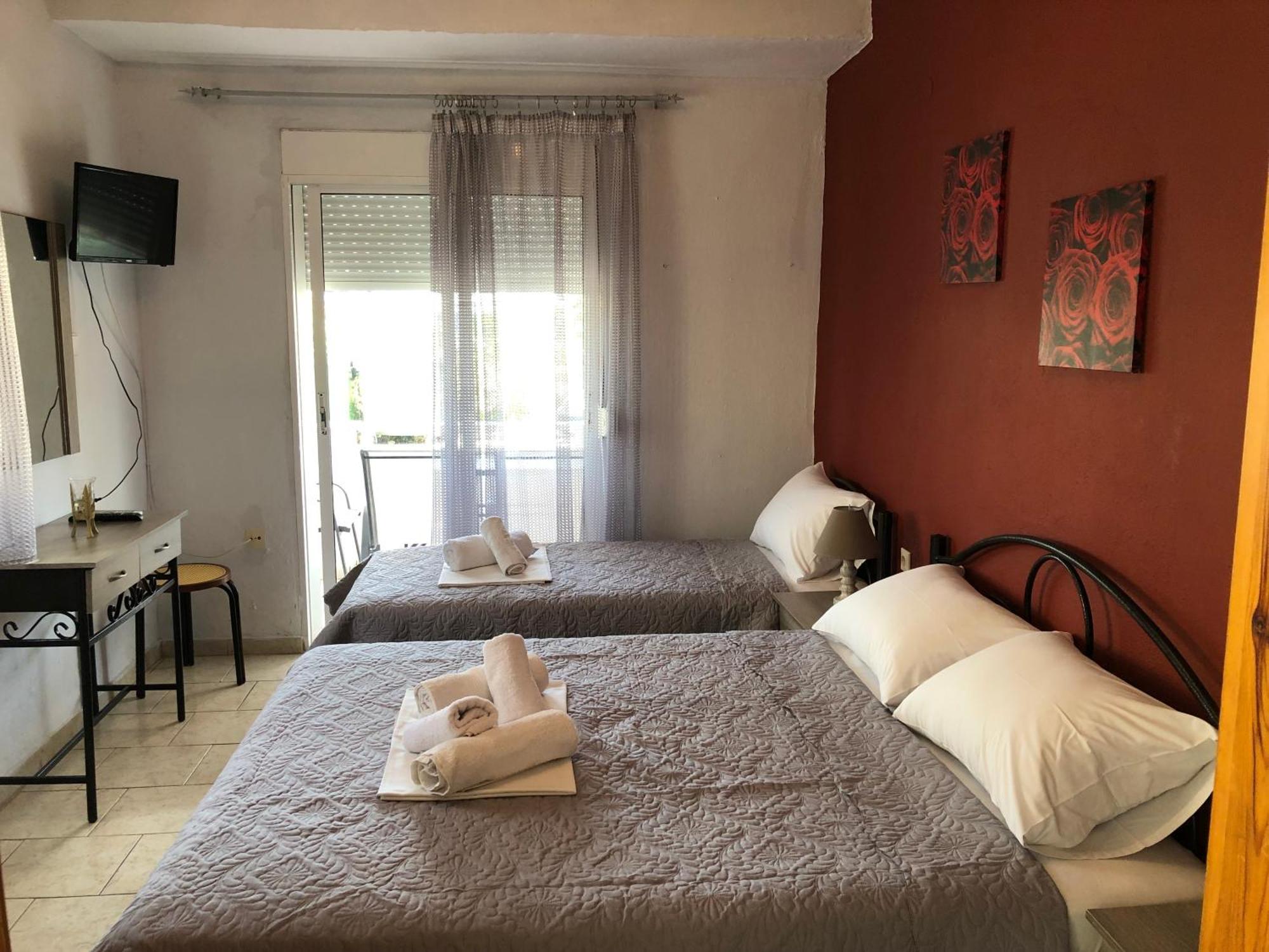 סארטי Eudokia Rooms מראה חיצוני תמונה