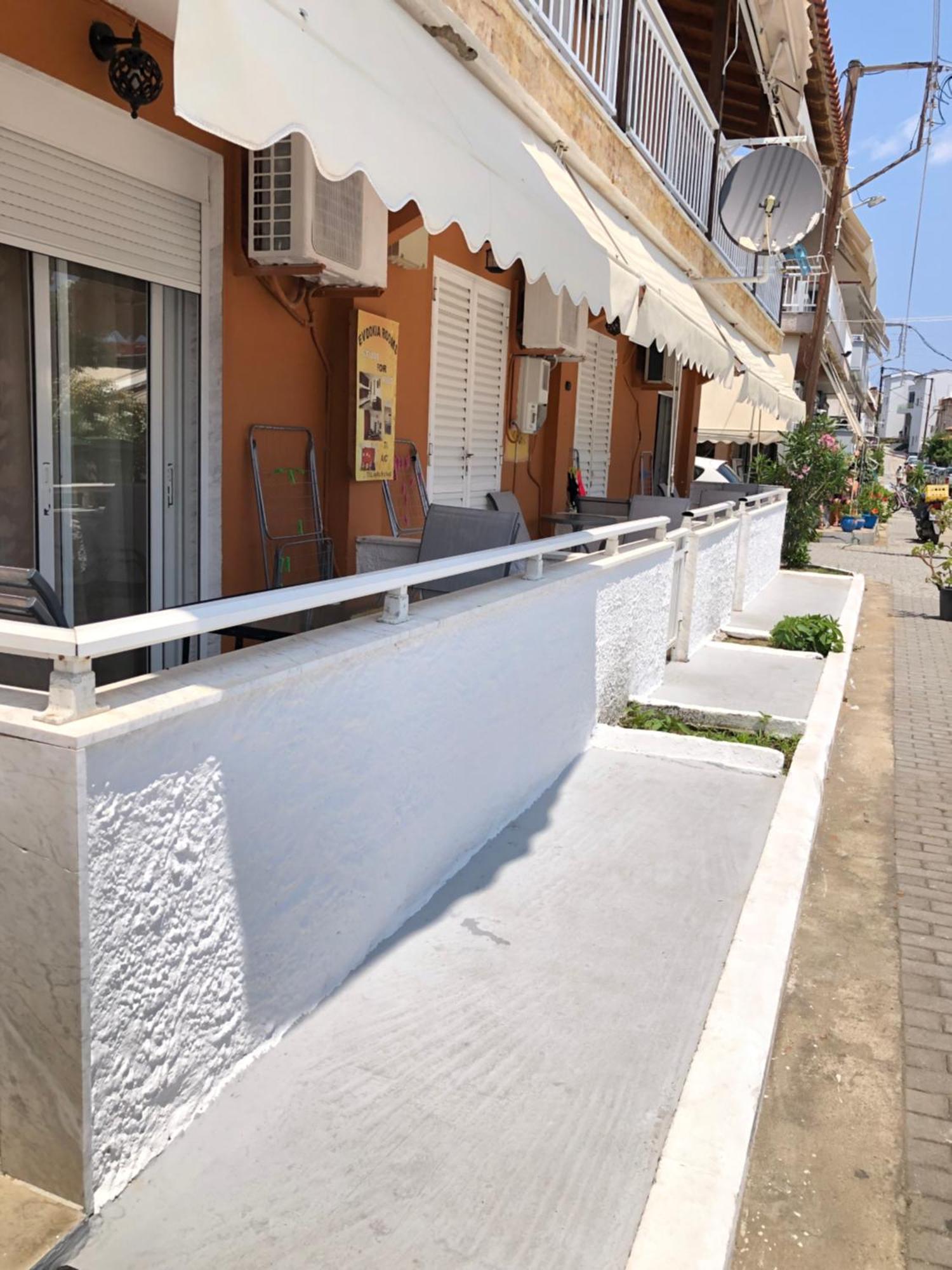 סארטי Eudokia Rooms מראה חיצוני תמונה